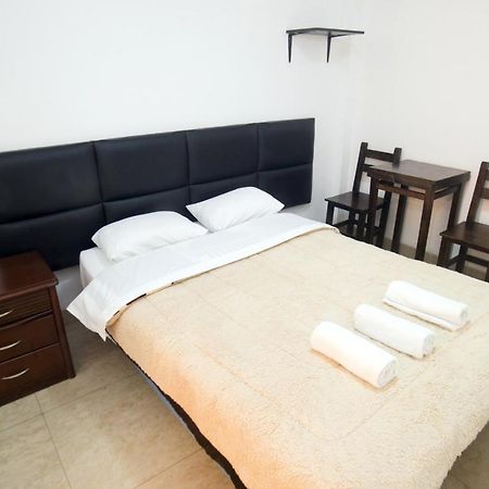 Hostal Suenos Brena Λίμα Εξωτερικό φωτογραφία