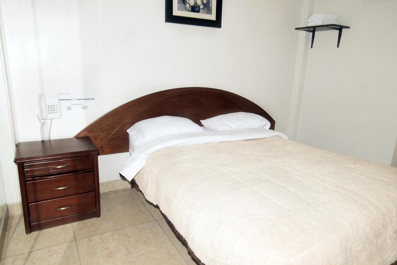 Hostal Suenos Brena Λίμα Εξωτερικό φωτογραφία