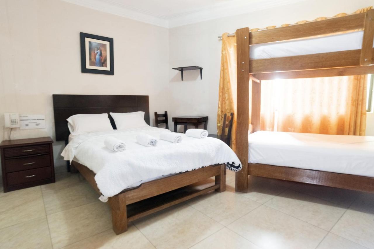 Hostal Suenos Brena Λίμα Εξωτερικό φωτογραφία