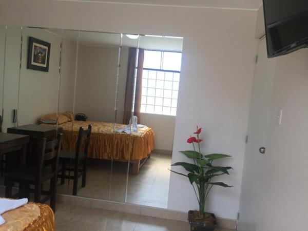 Hostal Suenos Brena Λίμα Εξωτερικό φωτογραφία